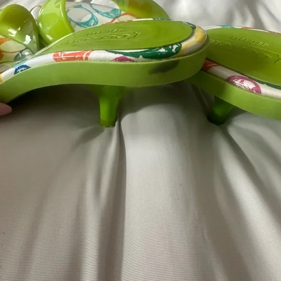 Nichelle coach kitten heels - Picture 8 of 8